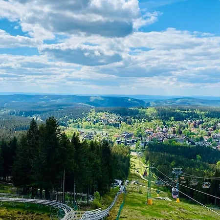 Seeblickapp Kleine Auszeit, 5 Etage Mit Balkon Apartmán