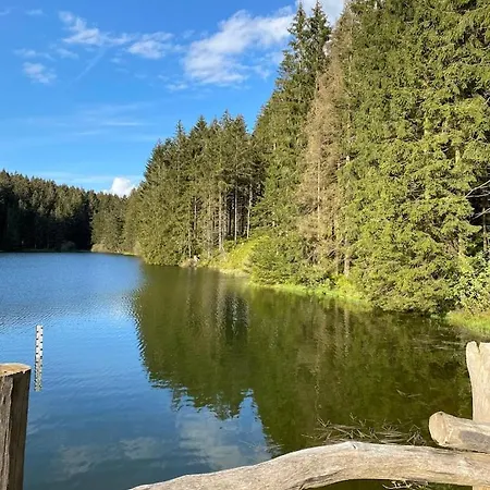 Seeblickapp Kleine Auszeit, 5 Etage Mit Balkon Apartmán